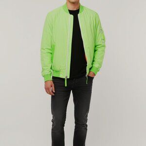Hugo Boss Men's 'Esmer' Neon Green Regular-Fit Bomber Jacket Medium (38R)